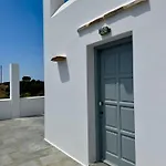 Iosub & - House In Koumbara 公寓
