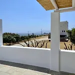 公寓 Iosub & - House In Koumbara