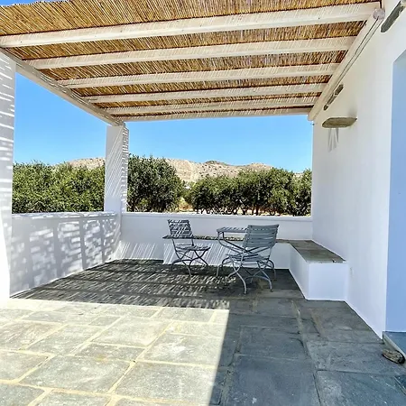 Iosub & - House In Koumbara Apartamento *